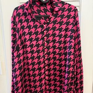Pink and Black Houndstooth Button-Up Shirt